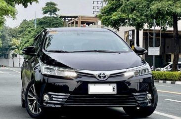 White Toyota Corolla 2018 for sale in Automatic