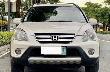 White Honda Cr-V 2006 for sale in Makati