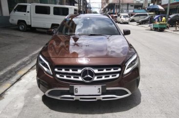 White Mercedes-Benz 180 2018 for sale in Automatic