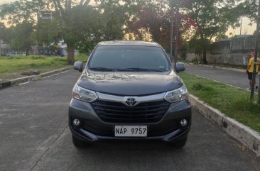 Selling White Toyota Avanza 2018 in Quezon City