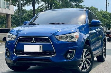 Selling White Mitsubishi Asx 2015 in Makati