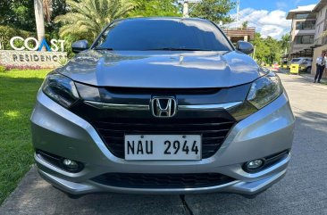 Sell White 2017 Honda Hr-V in Las Piñas