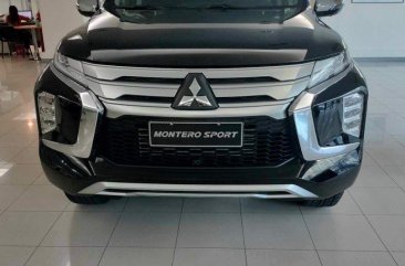 Selling White Mitsubishi Montero 2023 in Manila