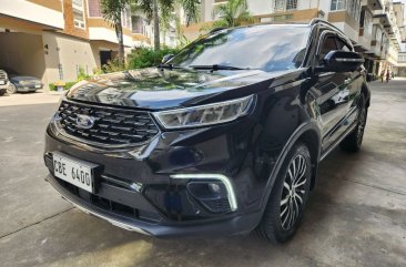 Selling White Ford Territory 2023 in Quezon City