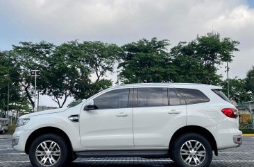 White Ford Everest 2016 for sale in Makati