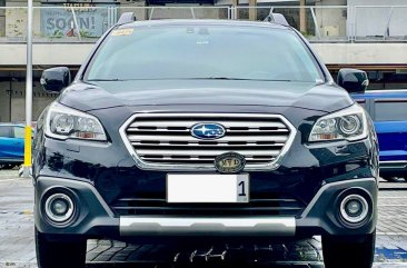 White Subaru Outback 2017 for sale in Automatic