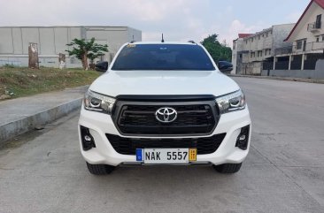 White Toyota Hilux 2018 for sale in Marikina