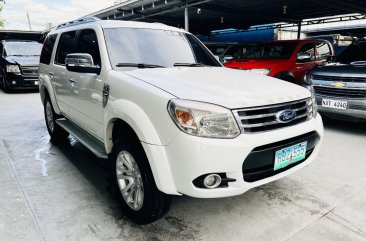 Selling White Ford Everest 2014 in Las Piñas