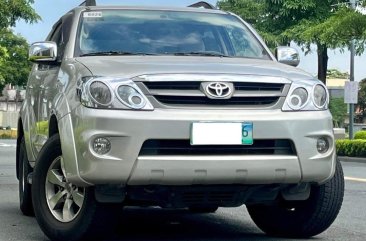 White Toyota Fortuner 2008 for sale in Automatic