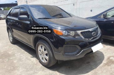 White Kia Sorento 2012 for sale in Mandaue