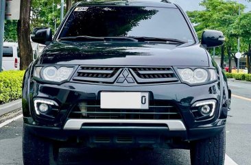 White Mitsubishi Montero 2015 for sale in Makati