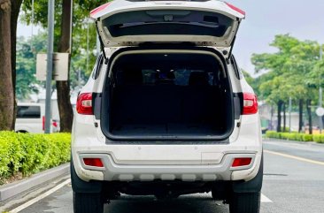 White Ford Everest 2018 for sale in Makati