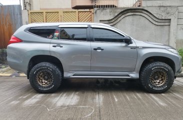 White Mitsubishi Montero 2019 for sale in Manual