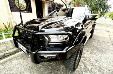 Sell White 2017 Ford Ranger in Famy