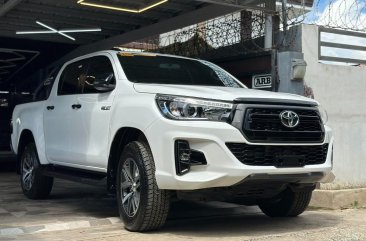 Sell White 2020 Toyota Hilux in Santiago