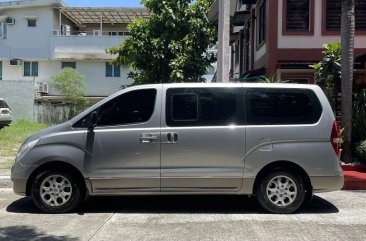 Sell White 2014 Hyundai Starex in Quezon City