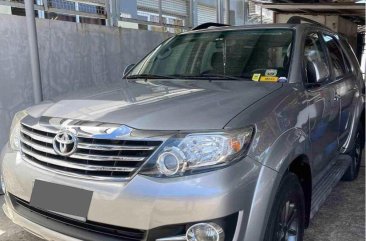 Selling White Toyota Fortuner 2015 in Calamba