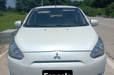 Pearl White Mitsubishi Mirage 2013 for sale in Calumpit