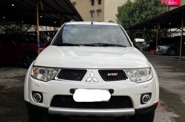 White Mitsubishi Montero sport 2012 for sale in Automatic