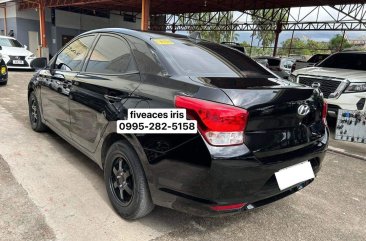 Selling White Hyundai Reina 2020 in Mandaue