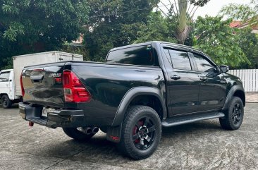 White Toyota Hilux 2017 for sale in Antipolo