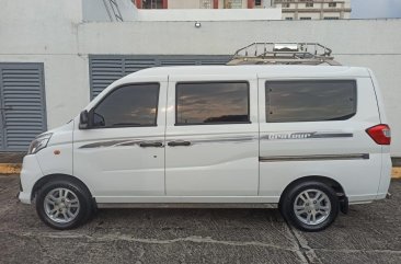 White Foton Gratour 2020 for sale in Pasig