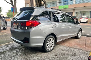 Sell White 2016 Honda Mobilio in Pasig