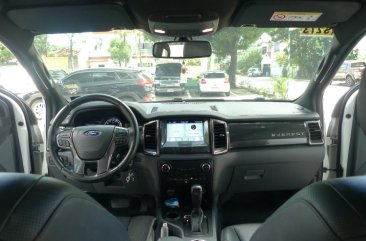 White Ford Everest 2019 for sale in Pasig