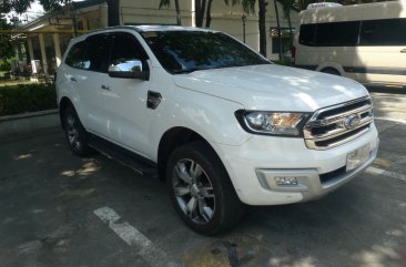 White Ford Everest 2019 for sale in Pasig