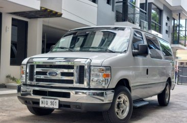 Sell White 2011 Ford Expedition in Quezon City