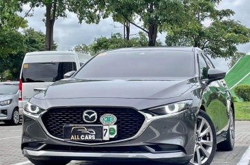 Sell White 2020 Mazda 3 in Makati