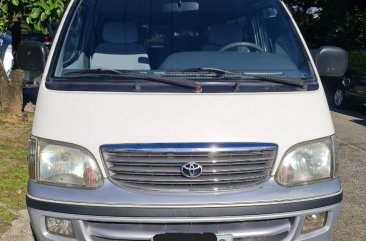 White Toyota Hiace 2003 for sale in Manual