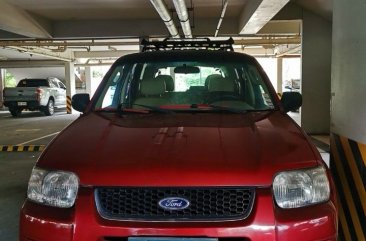 Sell White 2004 Ford Escape in Taguig
