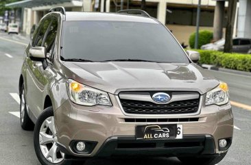 Green Subaru Forester 2014 for sale in Automatic