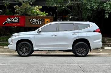 Sell White 2020 Mitsubishi Montero in Manila