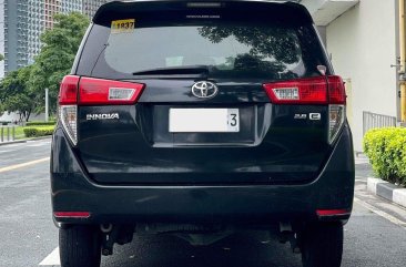 White Toyota Innova 2017 for sale in Makati