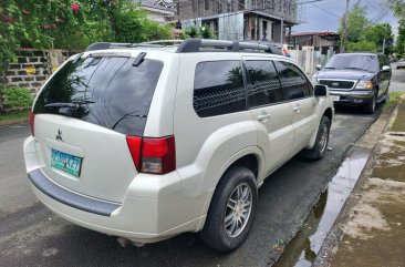 Sell White 2008 Mitsubishi Endeavor in Mandaluyong