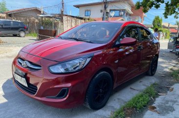 Selling White Hyundai Accent 2019 in Paniqui