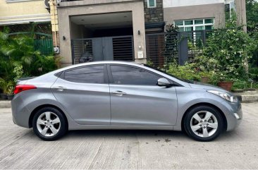 White Hyundai Elantra 2023 for sale in Automatic