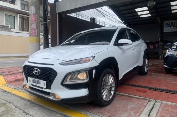 Selling White Hyundai KONA 2019 in Quezon City