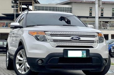 White Ford Explorer 2013 for sale in Makati