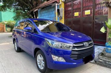 Selling White Toyota Innova 2017 in Manila