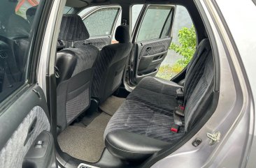 Silver Honda Cr-V 2003 for sale in Manual