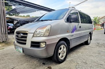 Sell White 2007 Hyundai Starex in Bacoor