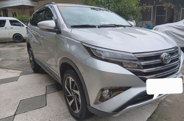 Selling White Toyota Rush 2019 in Parañaque