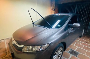 Sell White 2012 Honda Civic in Parañaque