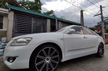 Selling White Toyota Camry 2023 in Rodriguez