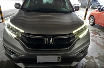 Silver Honda Cr-V 2017 for sale in Manila