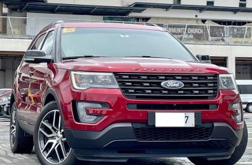 White Ford Explorer 2017 for sale in Automatic