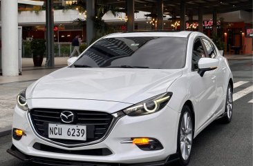 White Mazda 3 2019 for sale in Manila